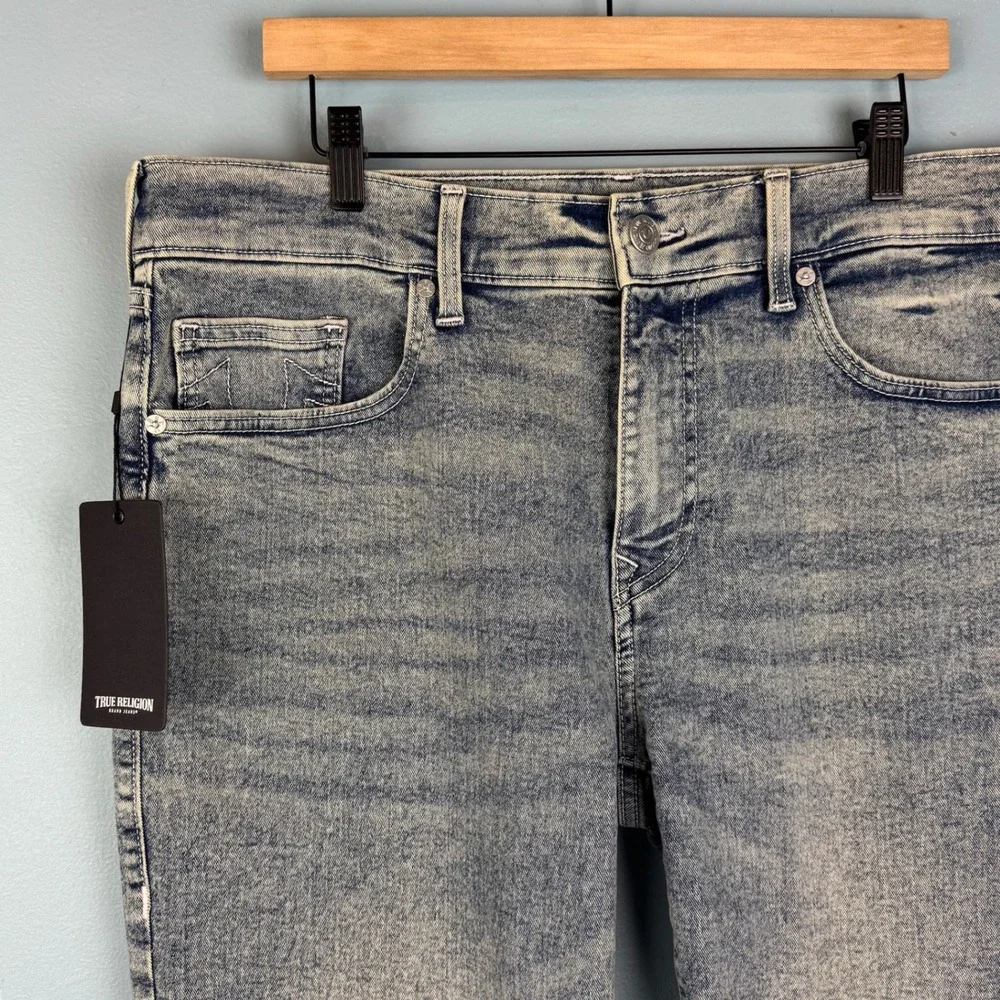 NEW True Religion Ricky Relaxed Straight Leg Jeans Mens 36x34 Light Blue Faded